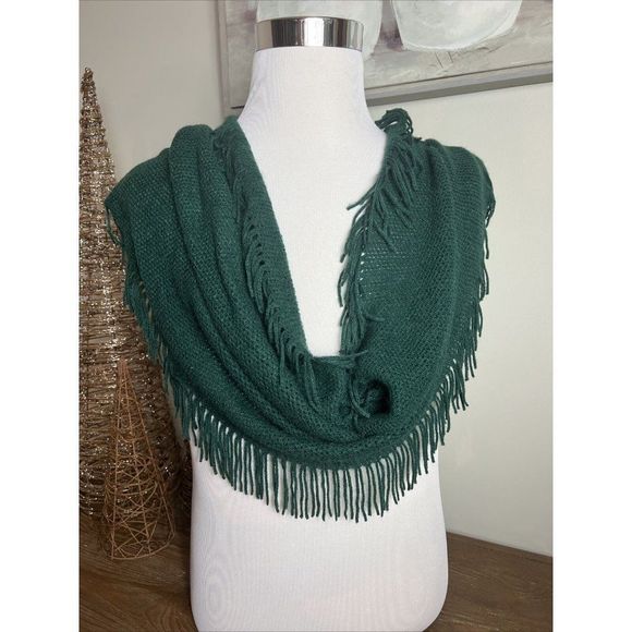 INC Womens Raschel‎ Loop Infinity Fringe Scarf Dark Green Soft Cozy One Size New - Picture 1 of 4